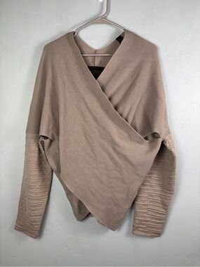 Star Wars Musterbrand Taupe Wrap-Front Rey Knit Sweater